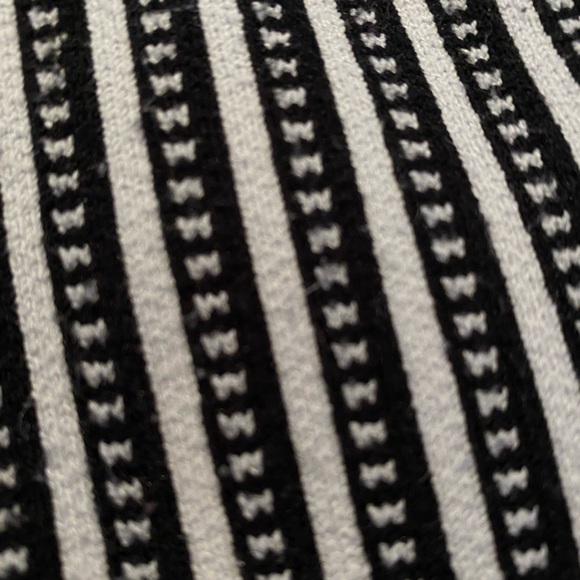 stripped Aritzia top - Picture 3 of 3